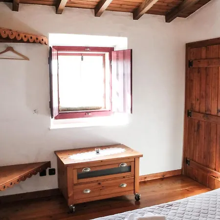 Gospodarstwo agroturystyczne Casas De Pedra - Quinta Da Escola