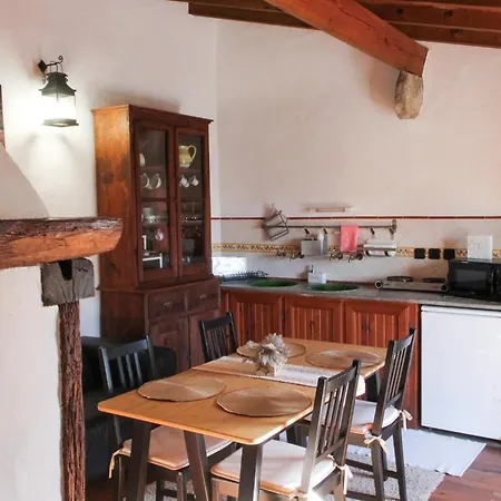 Alojamento de Turismo Rural Casas De Pedra - Quinta Da Escola *